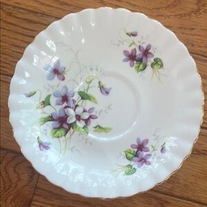 Vintage Royal Albert Purple Violets Sweet Bone China Saucer England Floral Plate